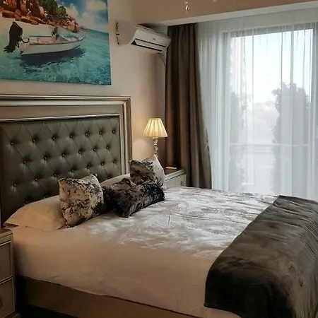 Ultra Lux *