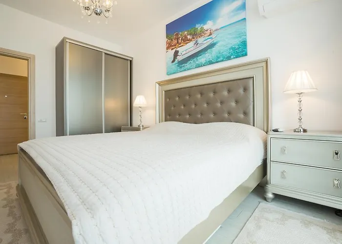 Ultra Lux Apartment *